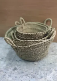 Cestas hechas a mano de mimbre y esparto